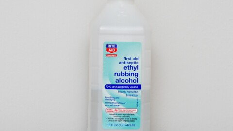 The cooling feeling of rubbing alcohol comes down to its molecules.