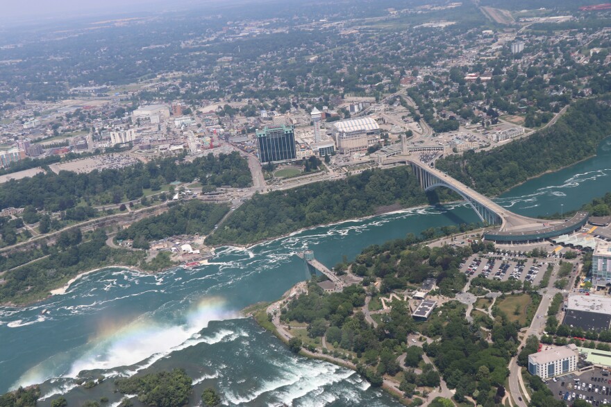 An aerial view of the Rainbow Bridge, which connects Niagara Falls, Ontario to Niagara Falls, New York.