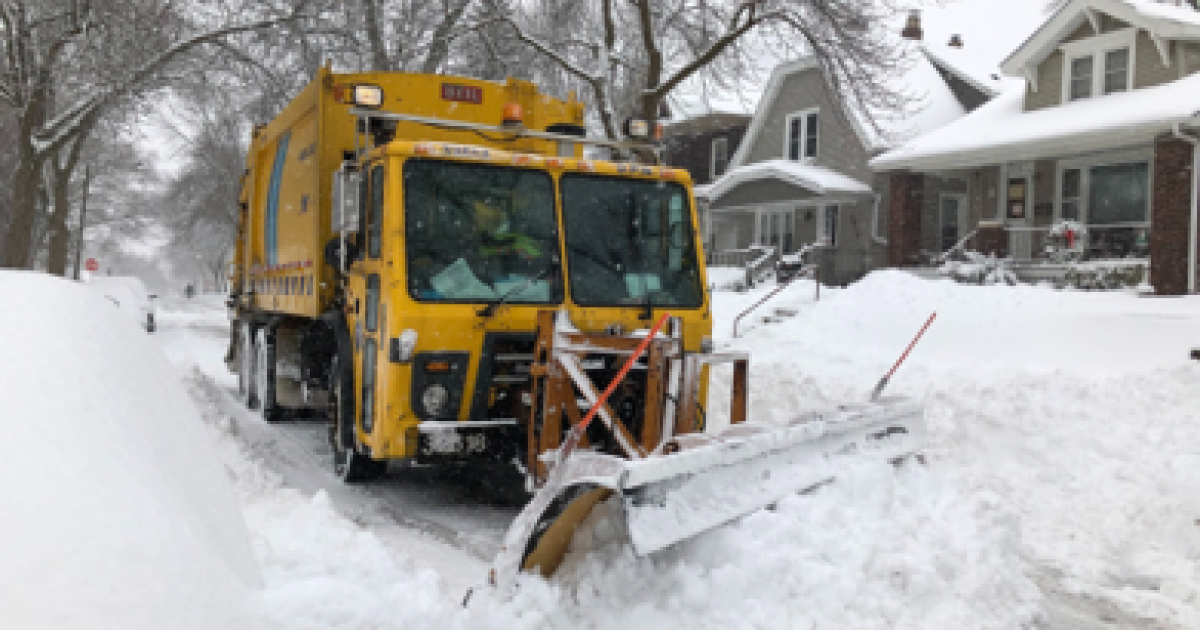 What to know about Milwaukee's snow cleanup efforts