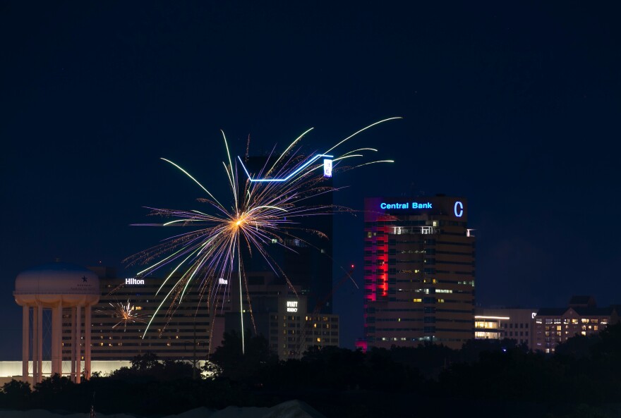 Fourth of July fireworks July 3, 2021. Photo by Amy Wallot