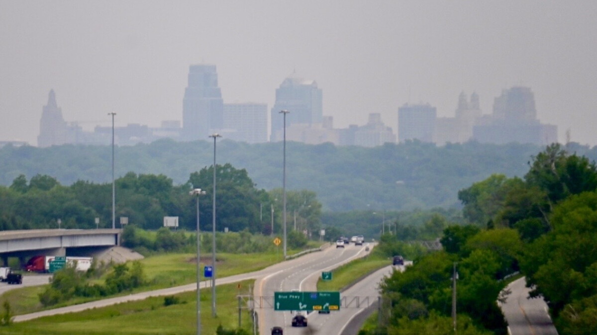 Hospitals see an uptick in respiratory cases as wildfire smoke reaches the central U.S. - Vimarsana News