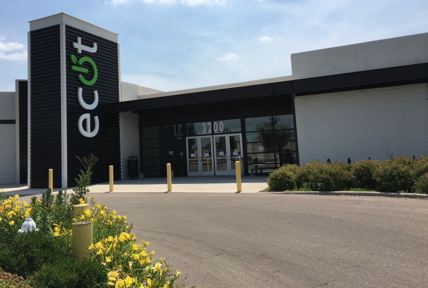 Judge Denies School Districts From Intervening In ECOT Case The