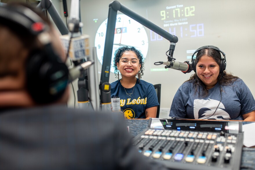 Students Alicia Garcia Wong and Jasmin Andrade discuss culture and identity during the live broadcast of ¡Palabra! on May 9.