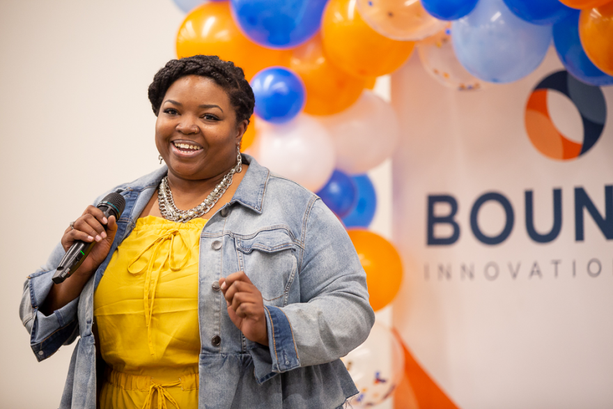  Bounce helps entrepreneurs like Maid Experience owner Shanisha Collins, whose company provides commercial and post-construction cleaning. 
