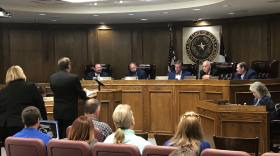  Civil Chief Neal Burt with the Lubbock County District Attorney’s Office told commissioners the office needed more time to review the ordinance. Still, commissioners voted to approve the ordinance, with Commissioners Terence Kovar, Jason Corley and Jordan Rackler voting in favor. Commissioner Gilbert Flores and Judge Parrish abstained.