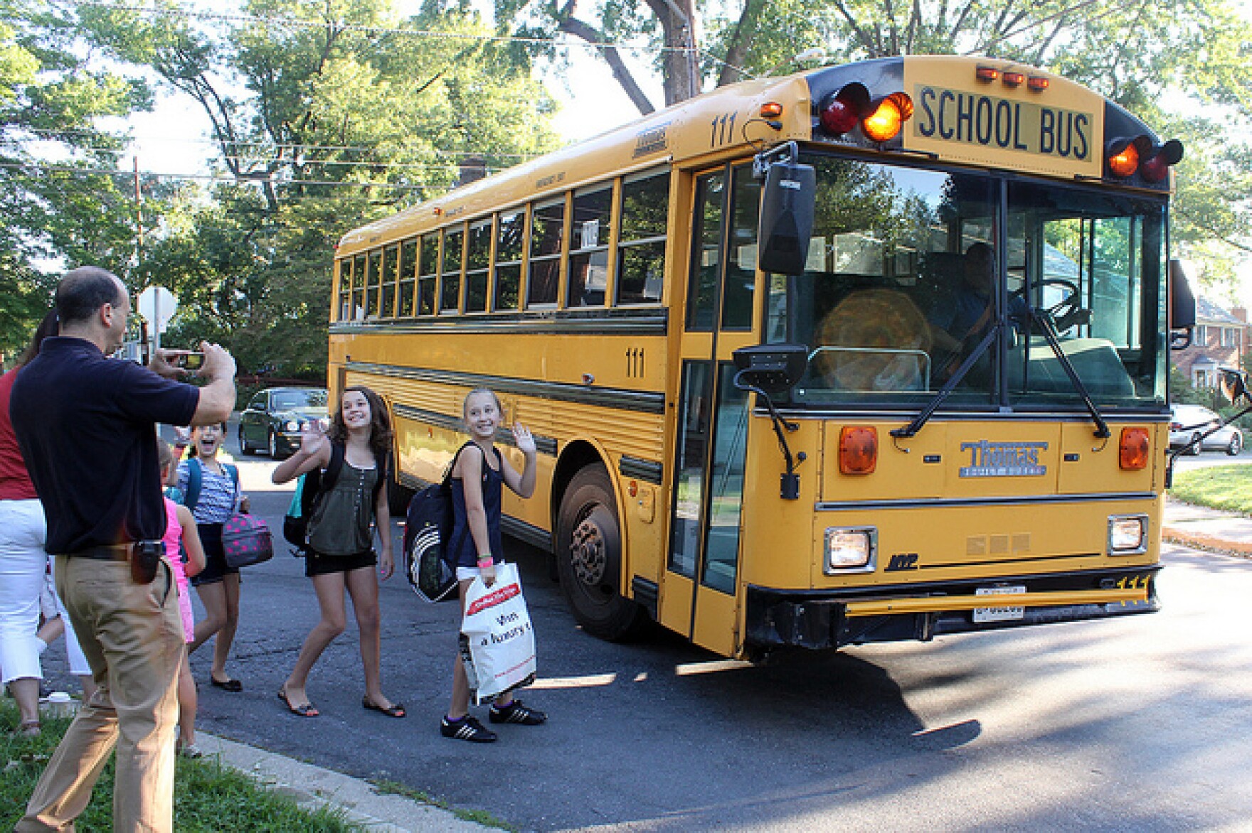 Charlotte-Mecklenburg School Board Approves 2022-23 Calendar | WFAE 90.