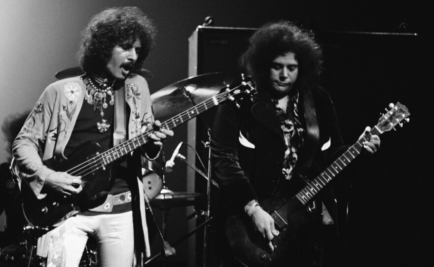 Leslie West (right) with Felix Pappalardi of Mountin, performing in New York in 1971.