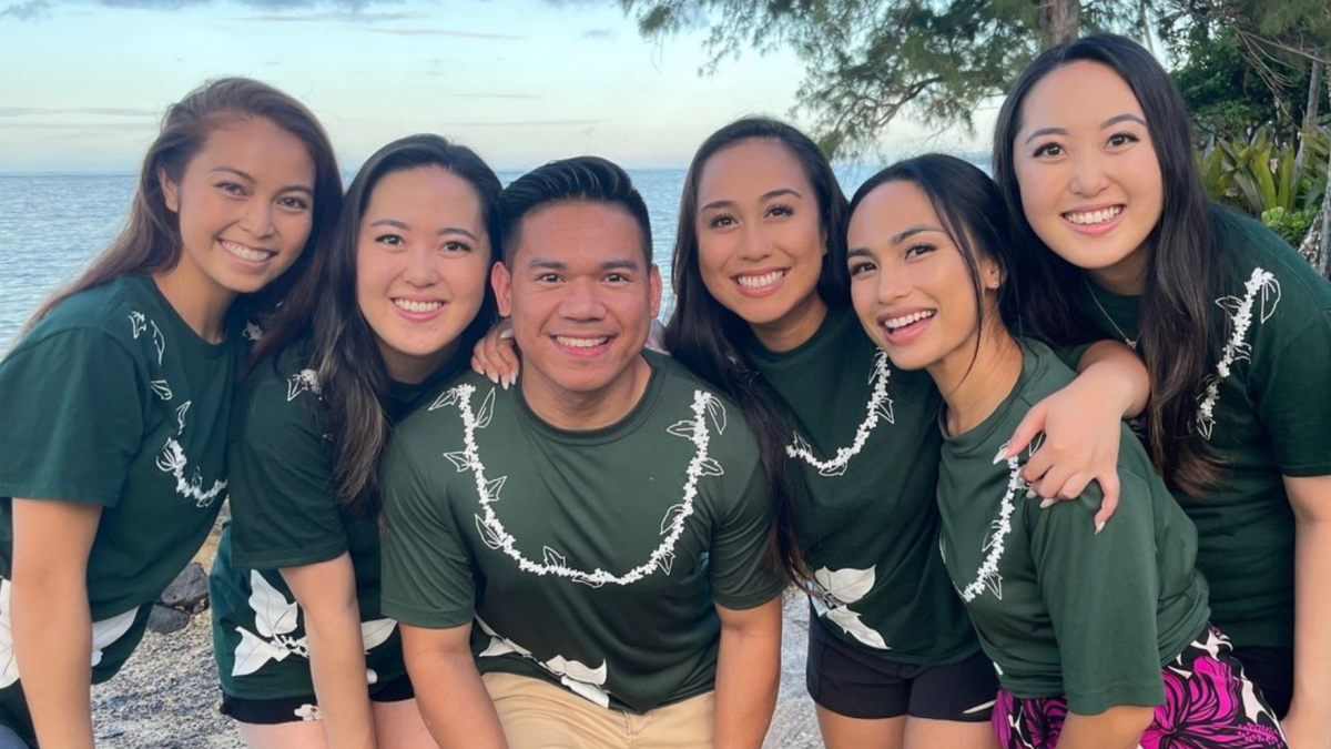 Cohort of aspiring doctors receives full-ride scholarship to JABSOM - Vimarsana News