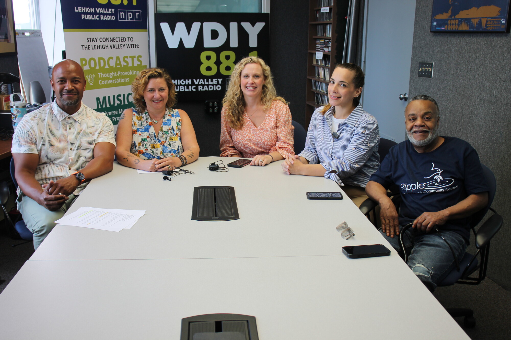Neighbors Who Lead with Darian Colbert, Amanda Cruz, and Luis Martinez | The Well-Being Report episode artwork