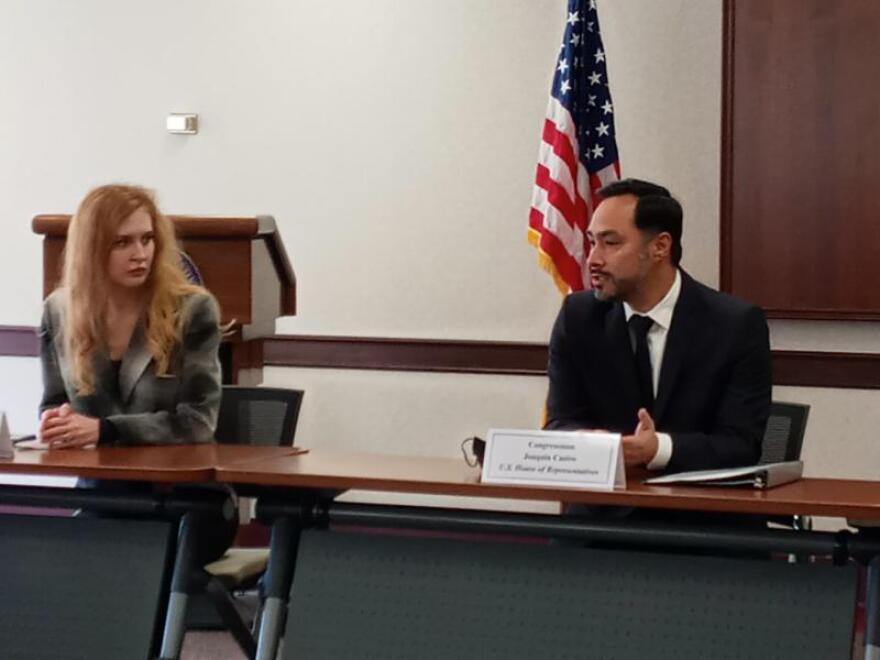 U.S. Rep. Joaquin Castro meets with members of Ukrainian San Antonio