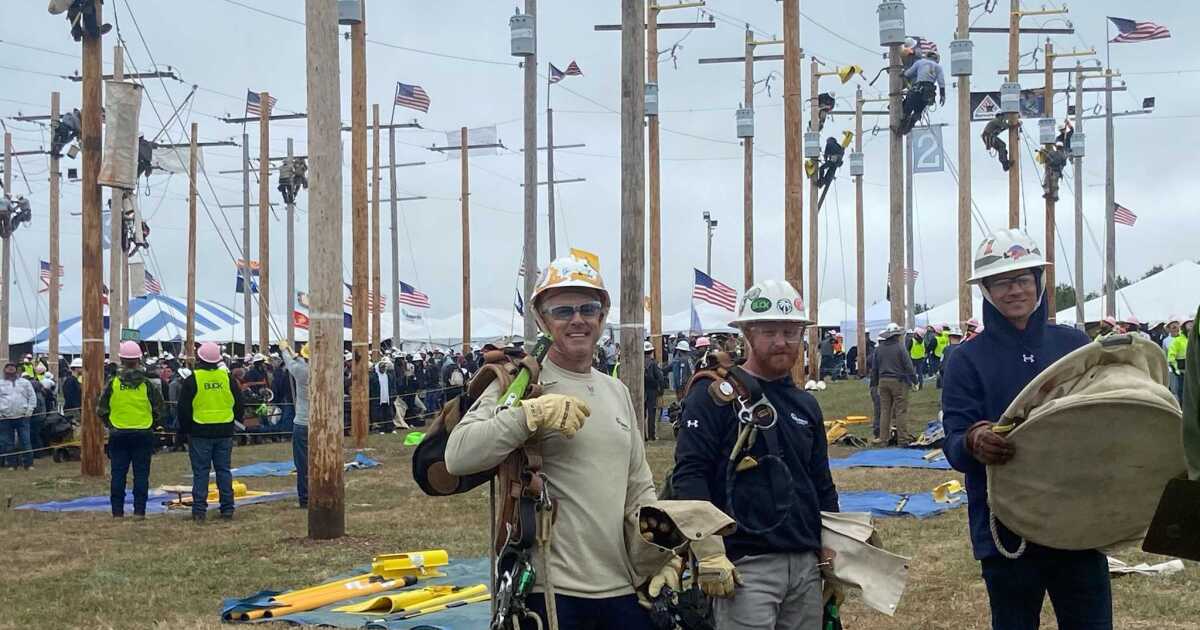 Ameren Illinois lineman turns climbing into charity STLPR