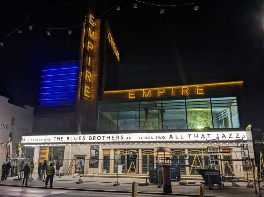 Sam Mendes' EMPIRE of LIGHT