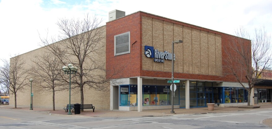 former headquarters of RiverStone Group at 5th Avenue and 17th Street, in downtown Moline