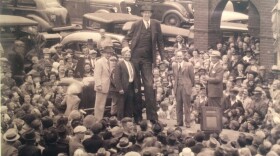 Robert Wadlow on tour with the International Shoe Company. Crowds of thousands would flock to Wadlow wherever he went.