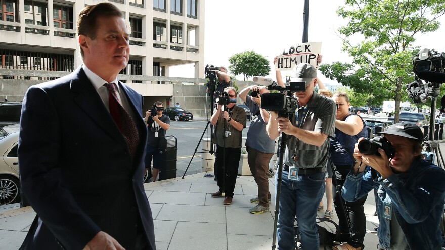 Former Trump campaign chairman Paul Manafort arrives at the federal courthouse in Washington, D.C., for a hearing in June.
