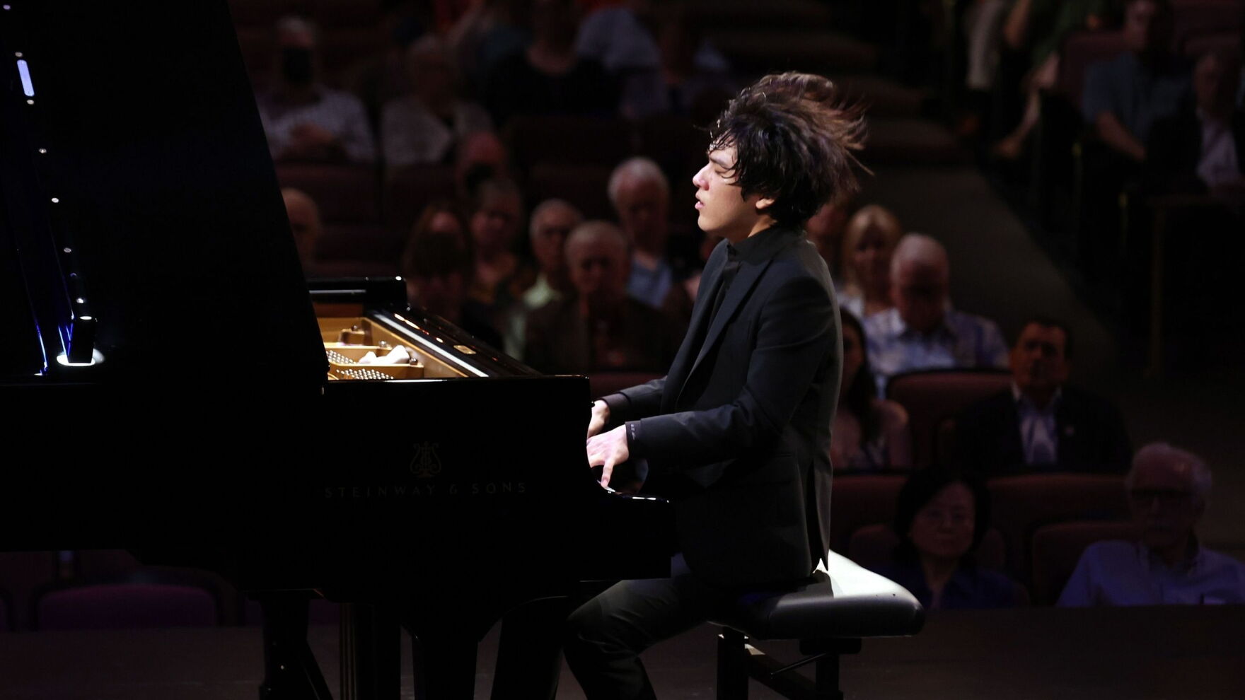 Rachmaninoff's Dazzling Third Piano Concerto, with Yunchan Lim and the ...