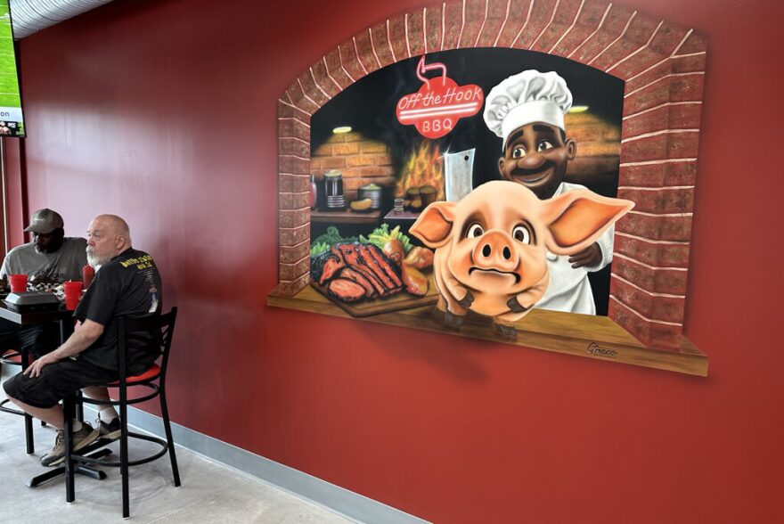 Inside Off the Hook BBQ, 7506 N. Oak Trafficway, Gladstone