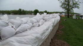 Sandbags in Smithland