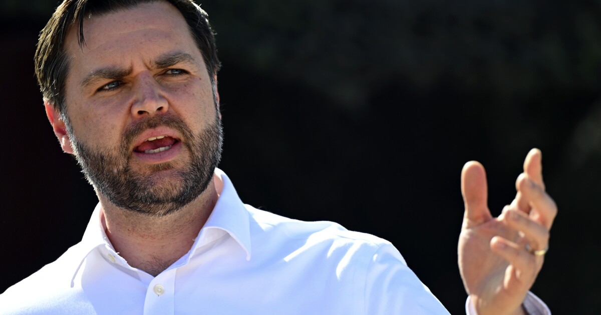 What does the law say about federal agents and 'absolute immunity?'