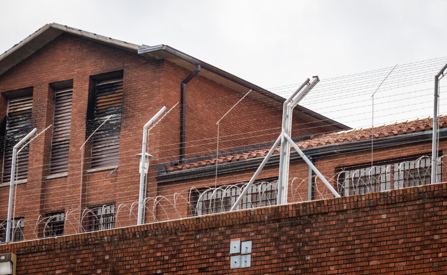 Federal judge orders Texas to install AC in all of its prisons by the end  of 2029 | TPR