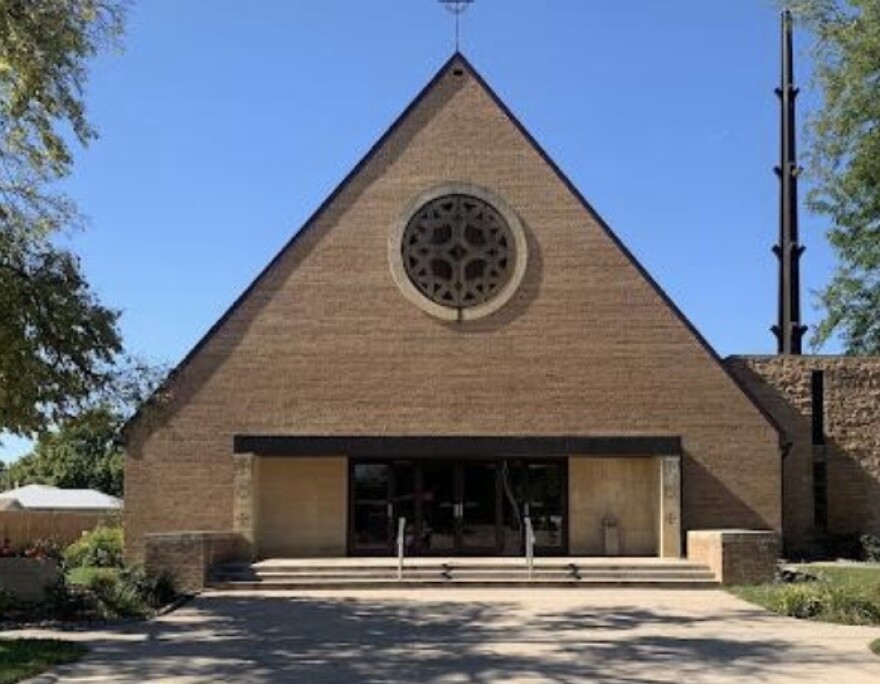 St.Michael's Catholic Church in South Sioux City is the parish operating S. Michael's Catholic School.