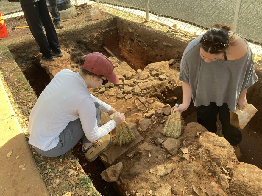 University of Alabama archeology students at the Washington Hall dig site near Gorgas Library in Tuscaloosa