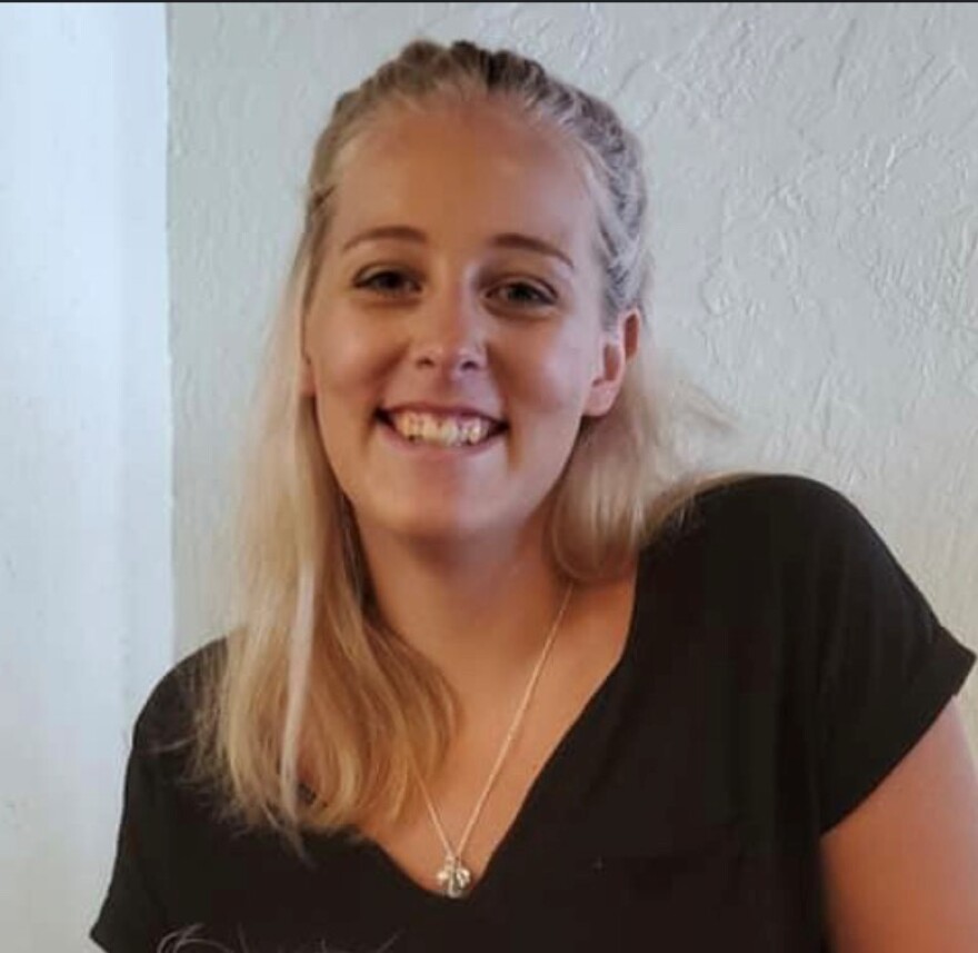 Morgan Shetler portrait.jpg
