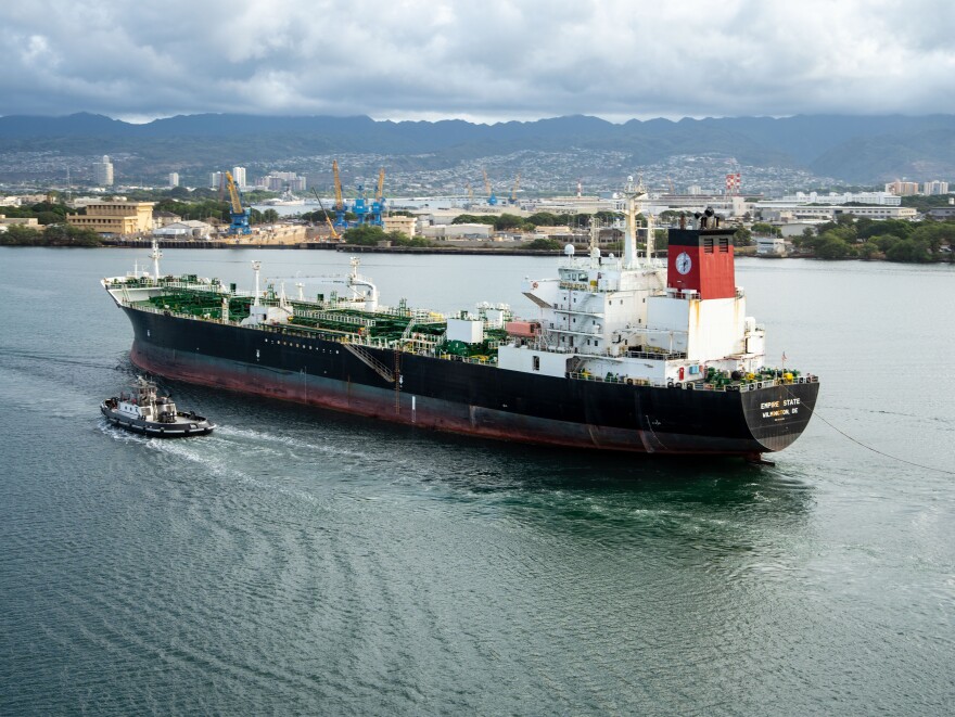 Merchant tanker Empire State, the first ship scheduled to defuel the Red Hill Bulk Fuel Storage Facility, approaches Joint Base Pearl Harbor-Hickam Oct. 11, 2023, off the coast of Oʻahu. (DoD photo by U.S. Marine Corps Cpl. Gabrielle Zagorski)