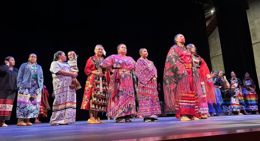 traditional dress fashion show Indian fashion shows Traditional dress