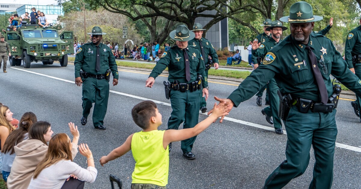 In a worker shortage, the Florida House passes a bill to help recruit and  retain law enforcers | WFSU News