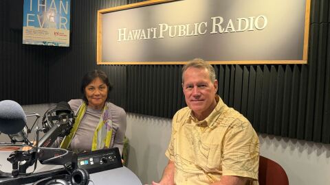 The Conversation host Catherine Cruz, left, with U.S. Rep. Ed Case, right, on March 12, 2026.