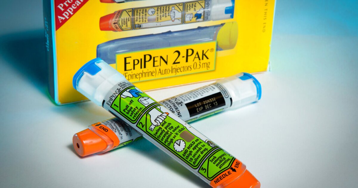 FDA wants more research before approving spray alternative to EpiPen