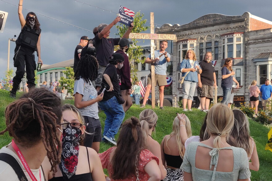 The pro-police rally drew hundreds to downtown Bloomington.