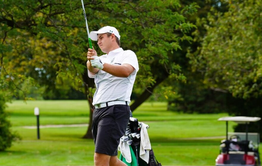 Rob Weutrich teeing toff