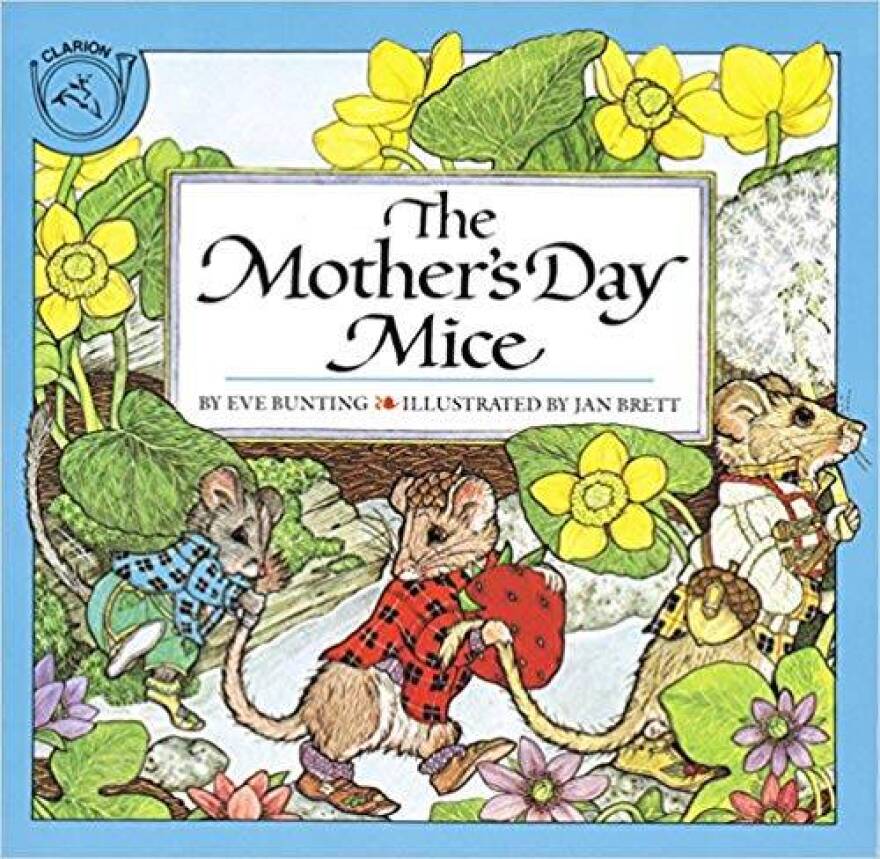 The mother's day mice book