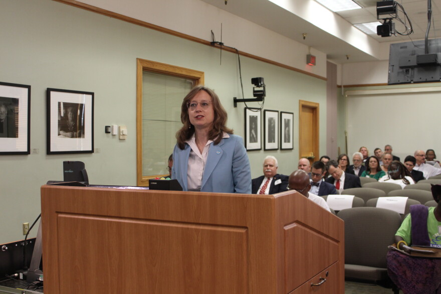Beth Alden, head of the Hillsborough Metropolitan Planning Organization, told Tampa City Council on Thursday that the proposed sales tax increase would allow the county to adequately fund roadway maintenance. 