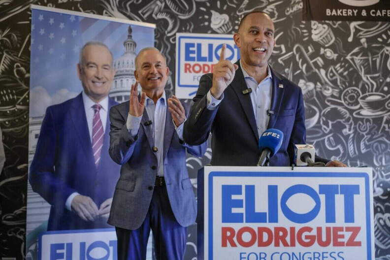 Jeffries Campaigns in Pinecrest Alongside Rodriguez