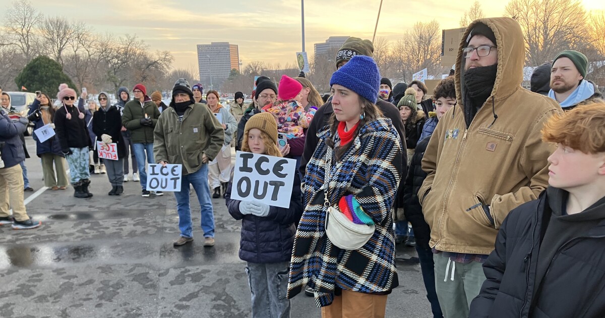 Tulsans mourn Minnesota shooting victims, rail against fascism