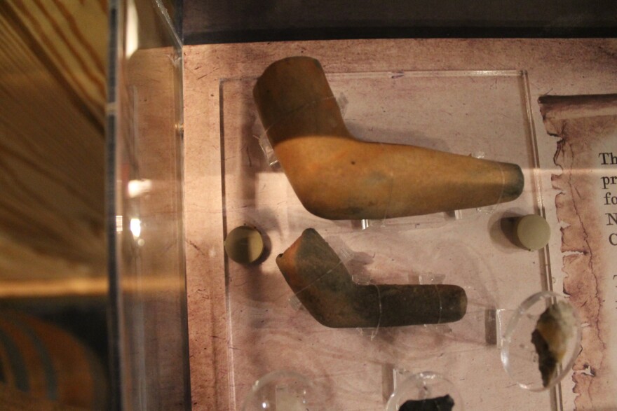 The style of these Tuscarora tobacco pipes influenced European designs.