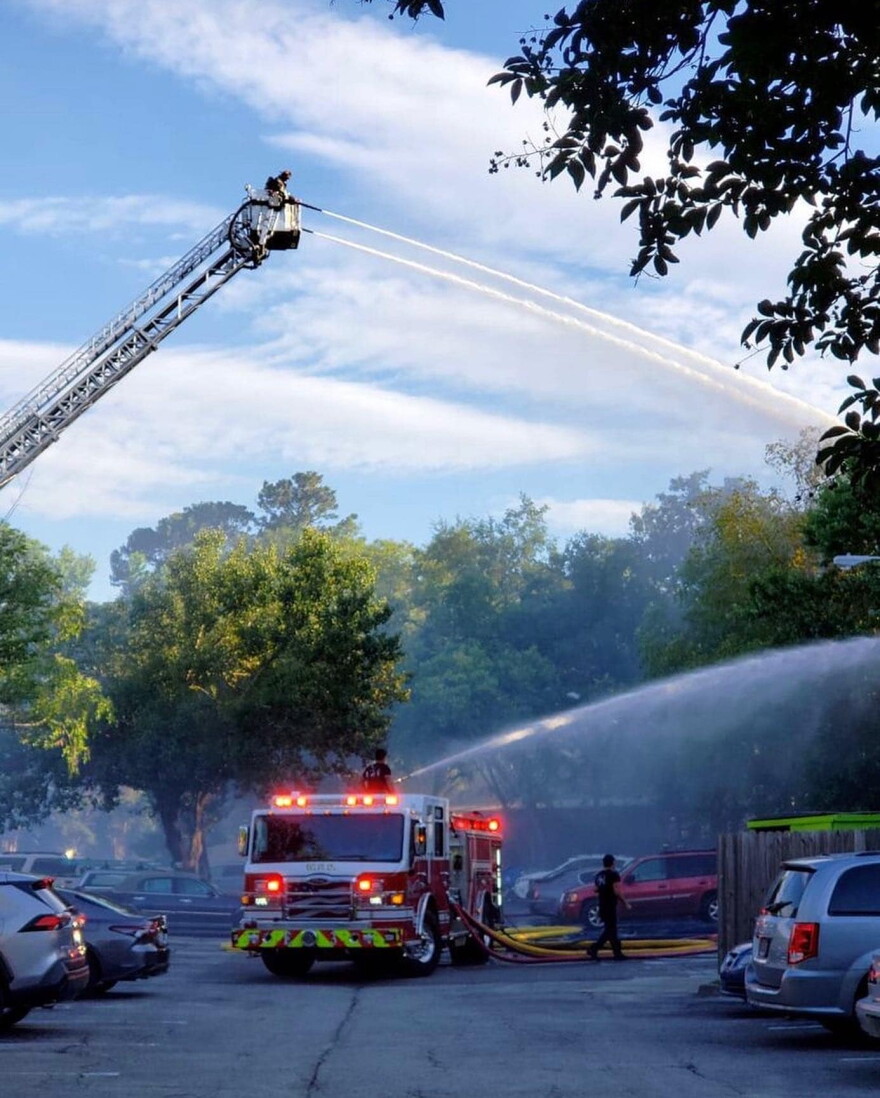 Wilmington Fire Department fight a fire at Mill Creek Court apartments on Sunday, June 5, 2022.