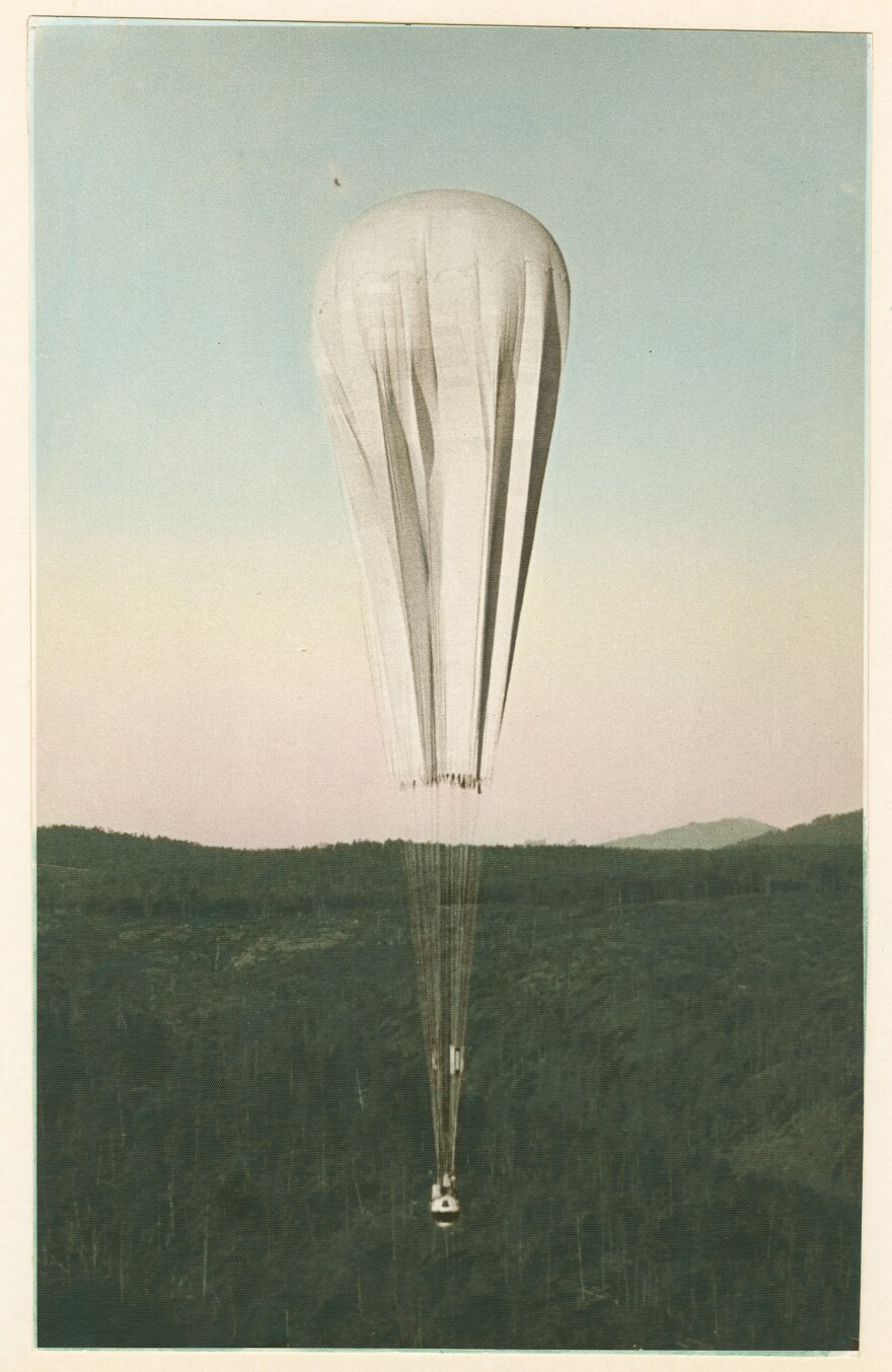 Image - Balloonheadedtowardsthestratosphere_1934.jpg