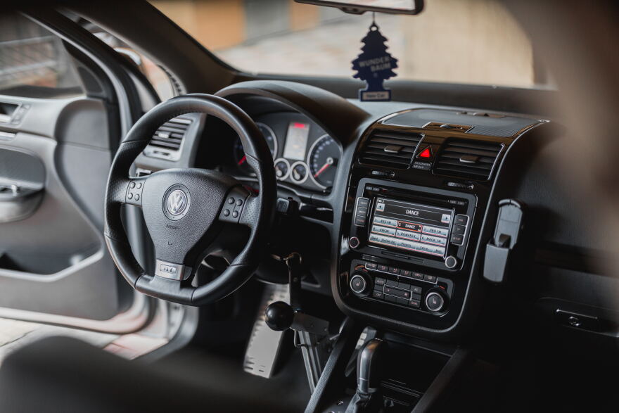 Odometer rollback schemes cost Americans $1 billion a year and is on the rise in Missouri. 
