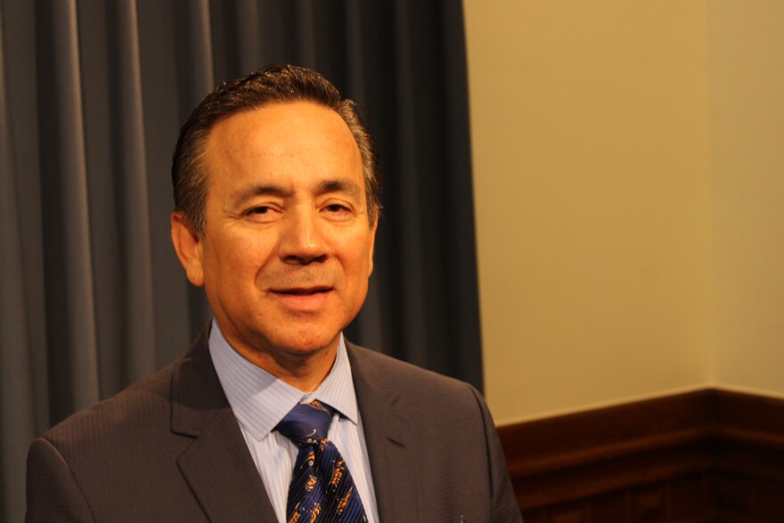 012715_uresti_2.jpg