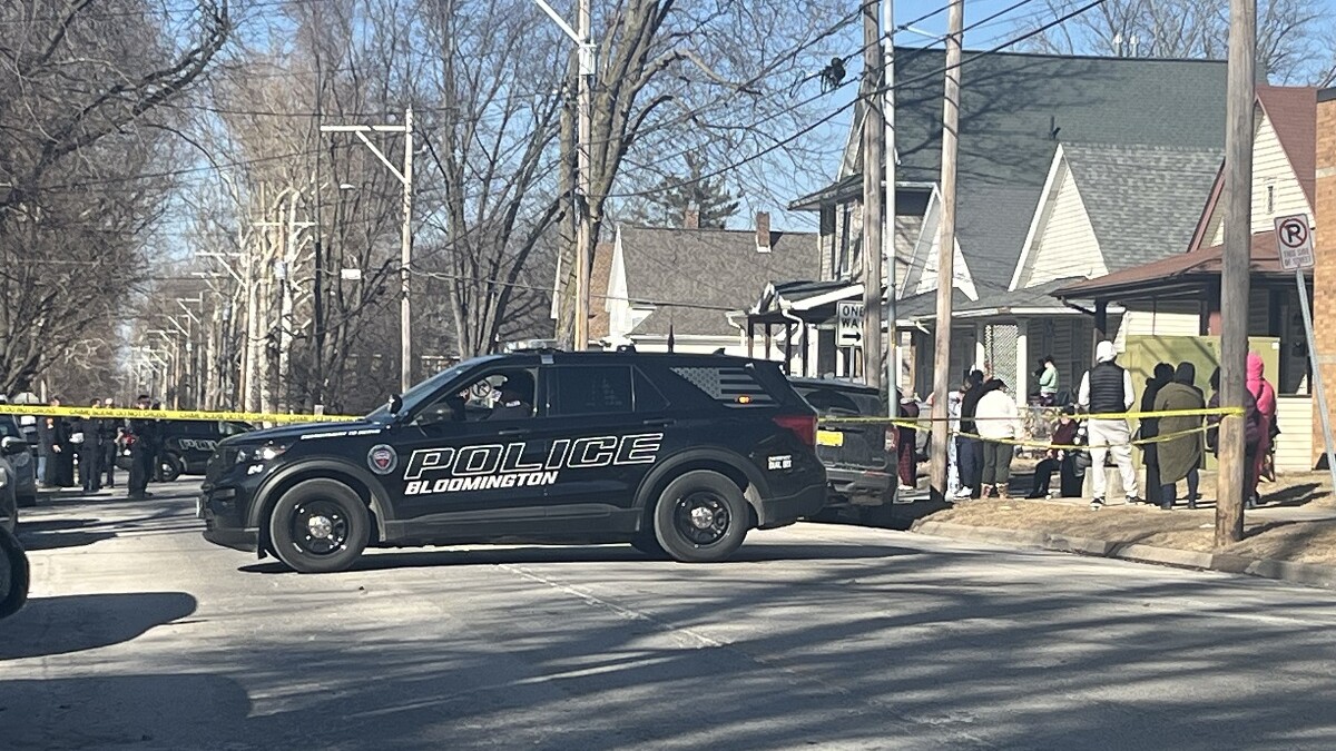 Authorities say 4 people found dead at Bloomington residence | WGLT