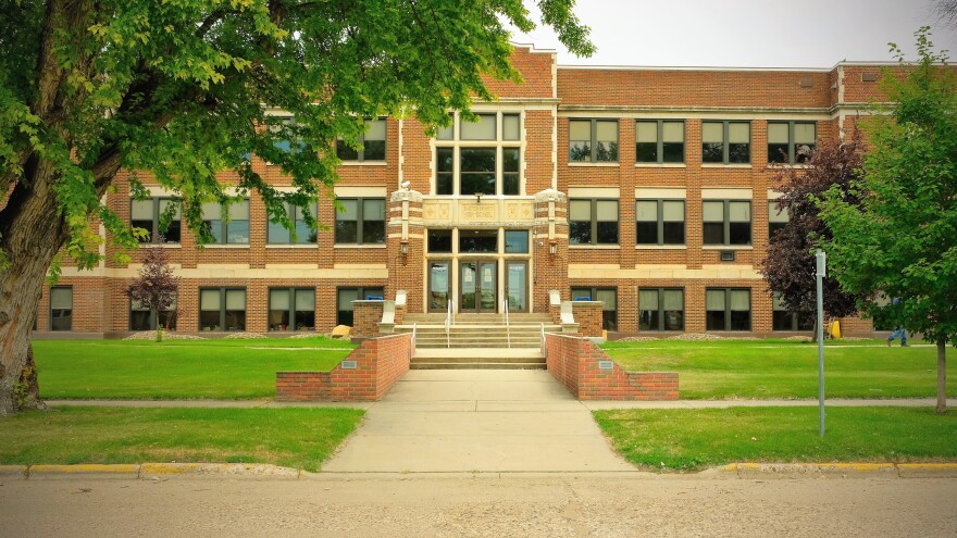 Custer County District High School
