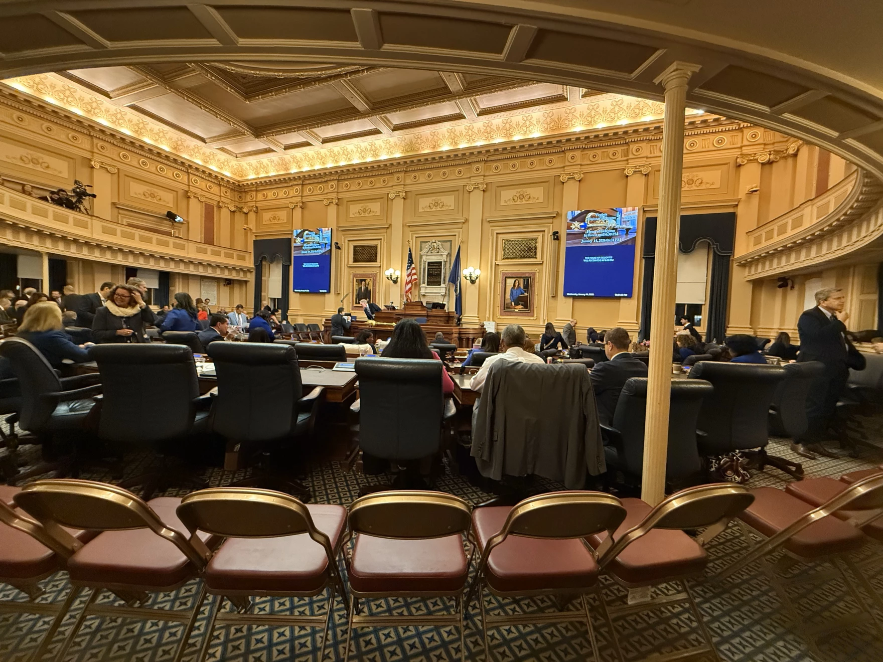 Virginia legislators could get first pay raise in 40 years under new budget