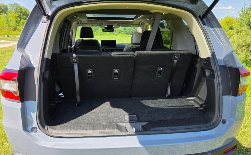 2026 Honda Pilot AWD Elite cargo