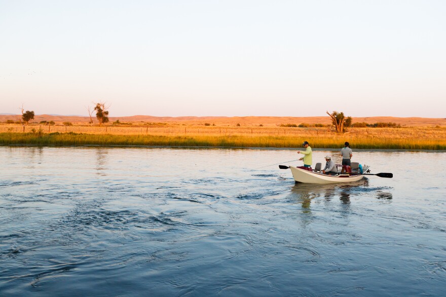 anglers fishing on North Platte River 