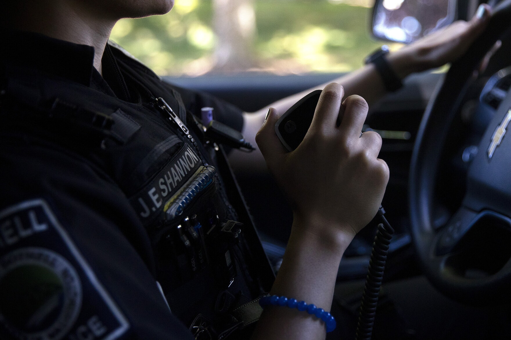 As districts sever ties with police, this Bothell school is fighting to ...