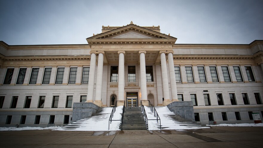 Photo of Park Building.